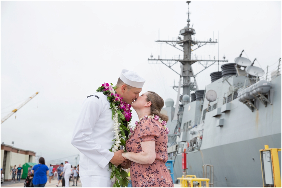 Pearl Harbor Military Homecoming Haole Girl Photography